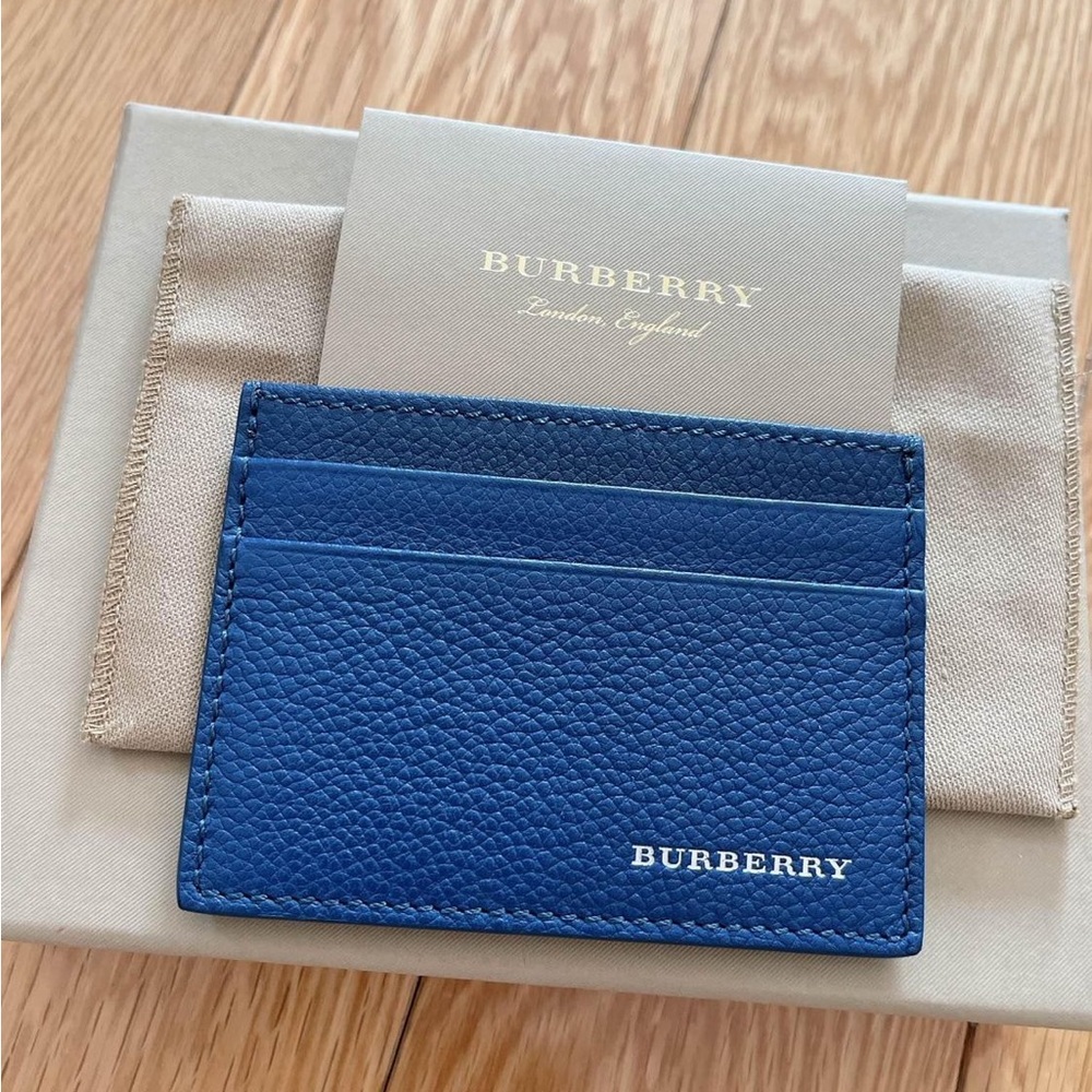 Burberry card holder